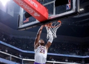 天博体育app下载-NBA赛场再掀热潮，湖人队实力强劲壮胆挑战的简单介绍