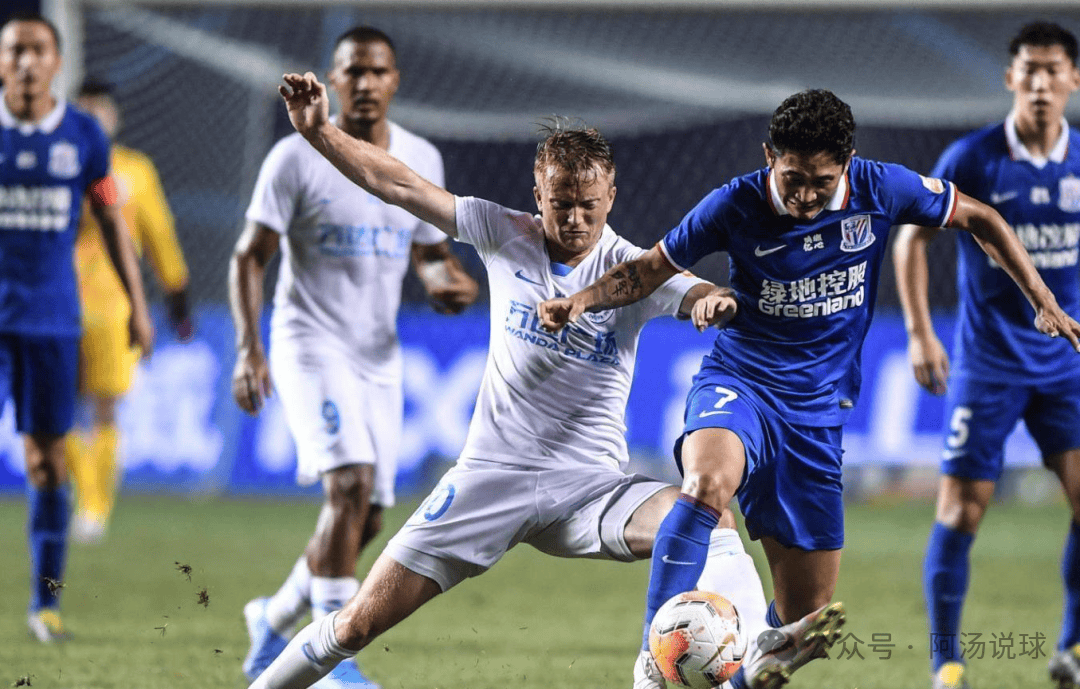 包含横滨FC与上海申花对决，实力碰撞的词条